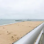 아파트 Lecomte - The Shoreline Coastal Walks 190 *