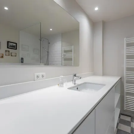 Lecomte - The Shoreline Coastal Walks 190 Ostenda